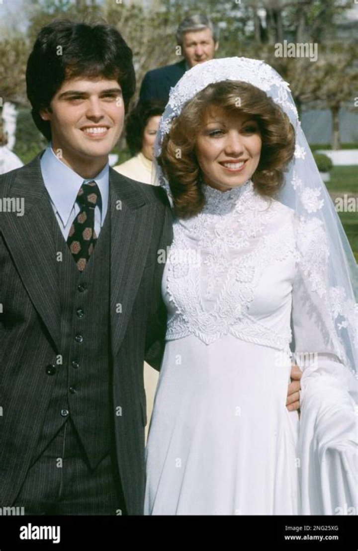 Are Donny and Marie married?