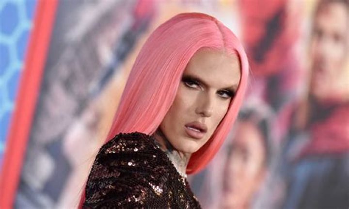 Are Jeffree Star lipsticks eye safe?