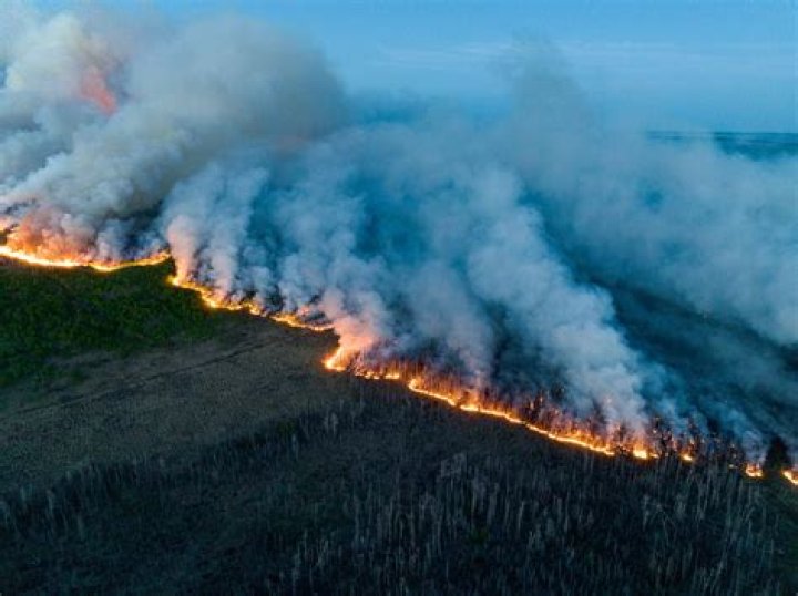 Are there any fires in Yellowstone now?