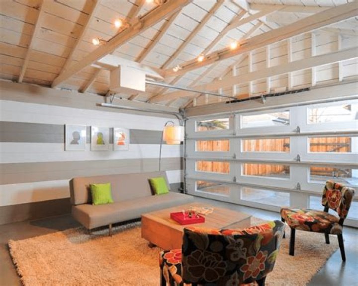 Can a garage be converted into a room?