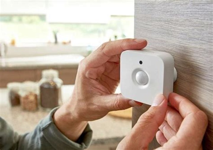 Can Google home call 911?