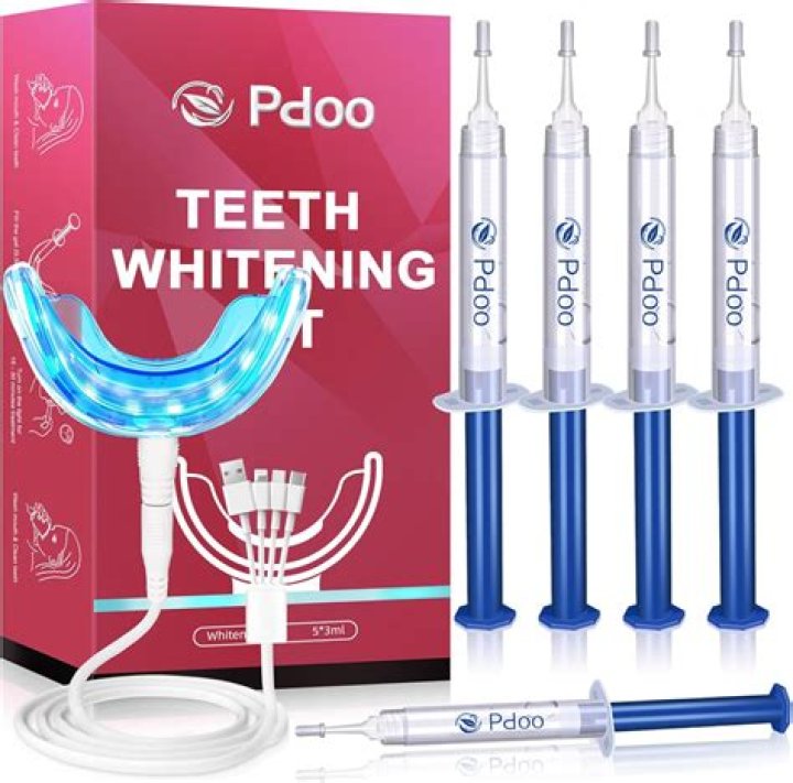 Can I smoke with whitening trays in?