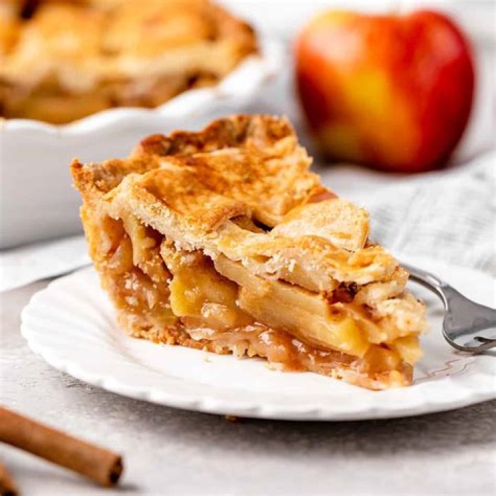Can I use Red Delicious apples for apple pie?