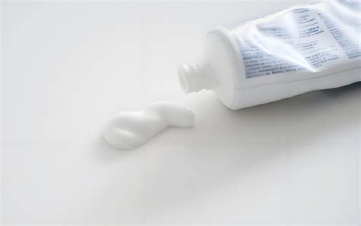 Can toothpaste cause bloating?