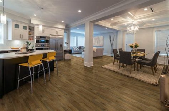 Can you buff vinyl plank flooring?