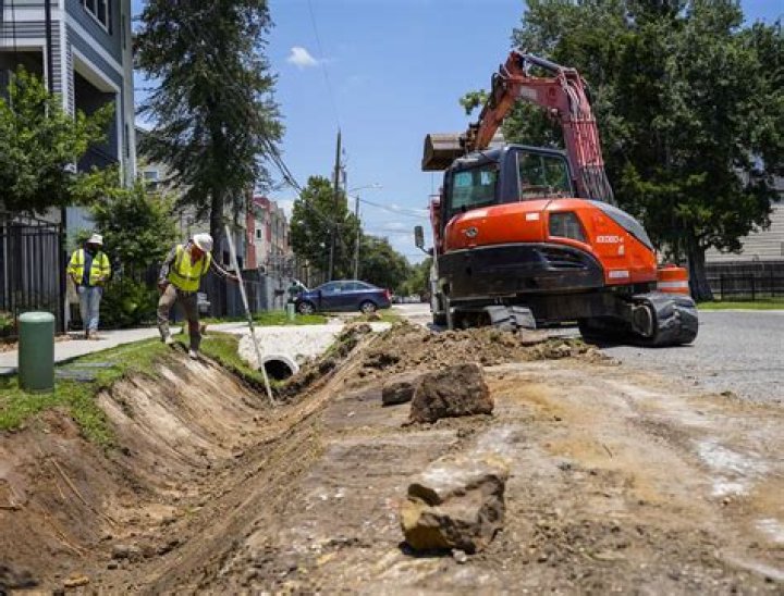 Can you build a house in a floodway?