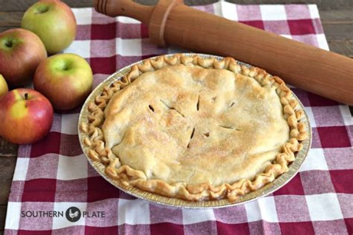 Can you freeze an already baked apple pie?