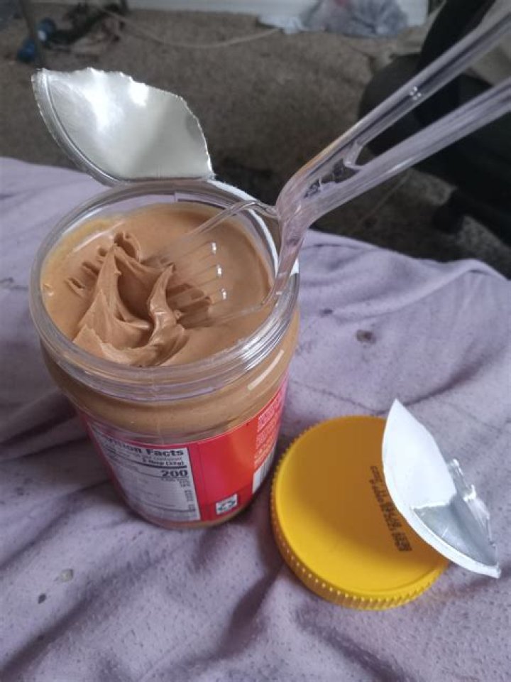 Can you get sick from expired peanut butter?