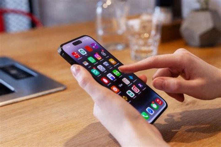 Can you use your phone at a casino?