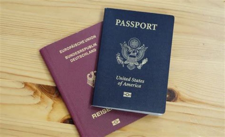 Do veterans get citizenship?
