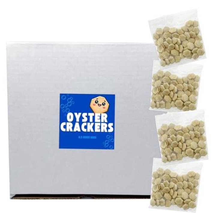 Do you eat oyster crackers with oysters?