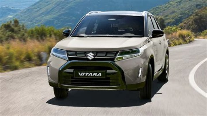 Does a Suzuki Vitara have a separate chassis?
