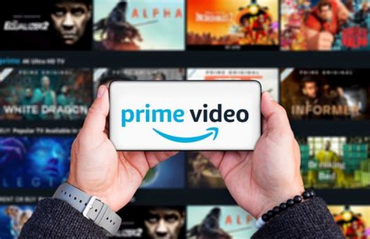 Does Amazon have 3d movies?