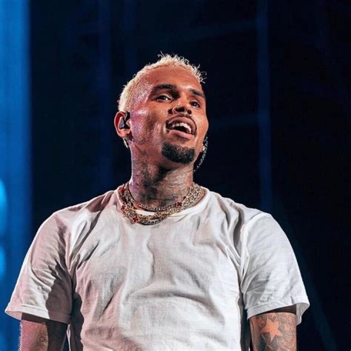 Does Chris Brown have a little brother?