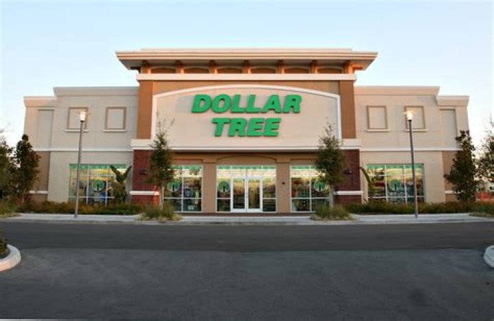 Does Dollar Tree have benefits?