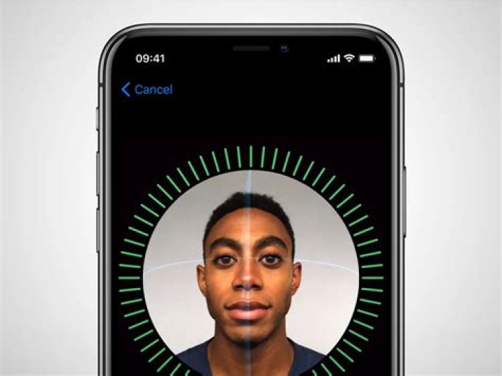 Does iPhone 8 have face recognition?