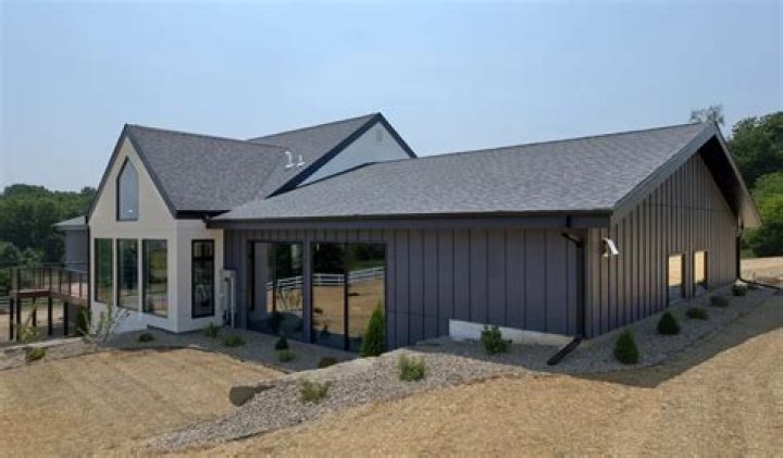 Does LP smart siding need to be painted?