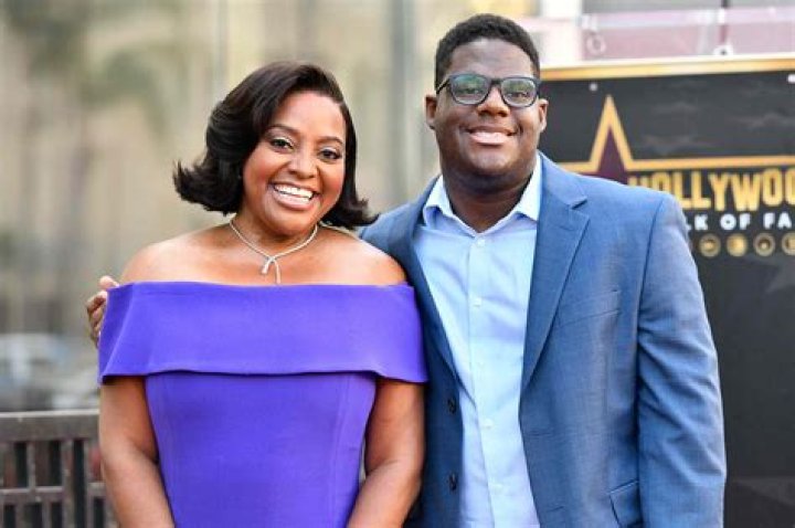 Does Sherri Shepherd have a son?