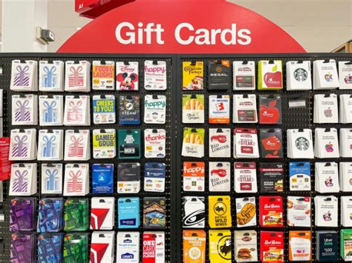 Does Target have employee benefits?