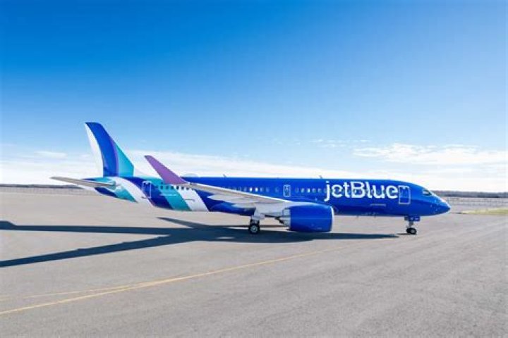 How big is a JetBlue plane?