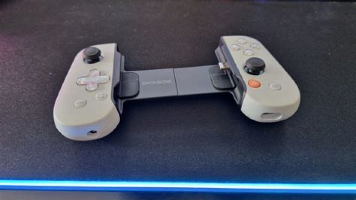 How can I use my phone as a Xbox remote?