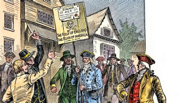 How did the Molasses Act affect the colonists?
