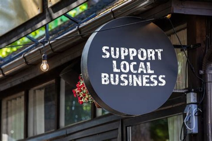 How do I advertise my small business locally?