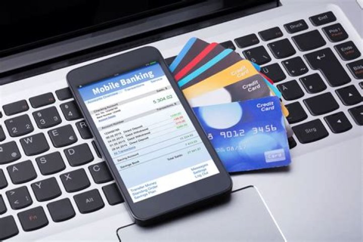 How do I change my credit card details on eBay?