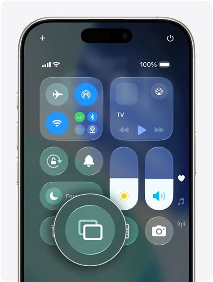 How do I get the AirPlay icon on my Mac?