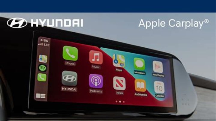 How do I set up Apple CarPlay in a Hyundai Santa Fe?