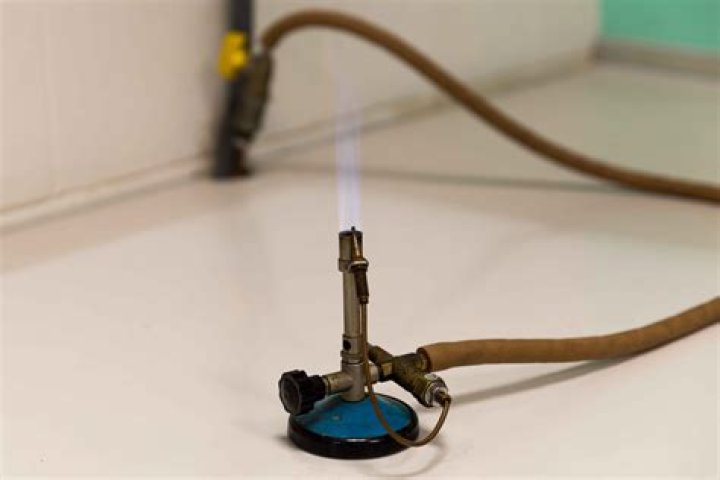 How do propane burners work?