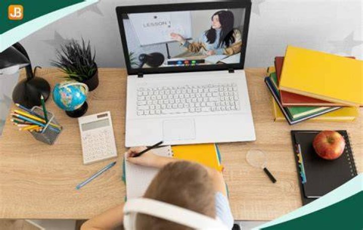 How do virtual classrooms work?