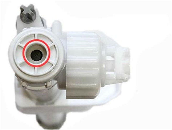 How do you adjust a Siamp inlet valve?