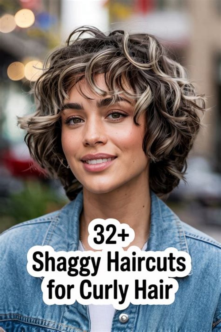 How do you calm frizzy hair naturally?