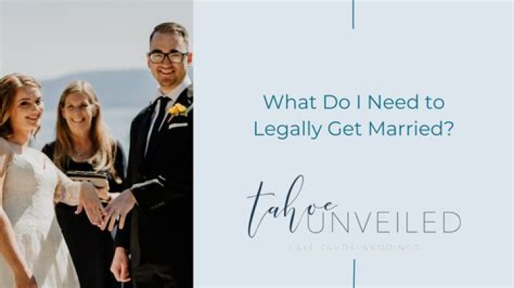 How do you get legally married in Chicago?