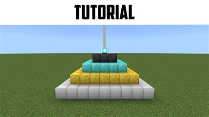 How do you make a beacon beam in Minecraft?