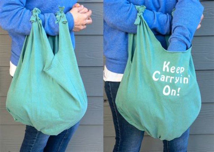 How do you make cute clothes out of old T shirts?