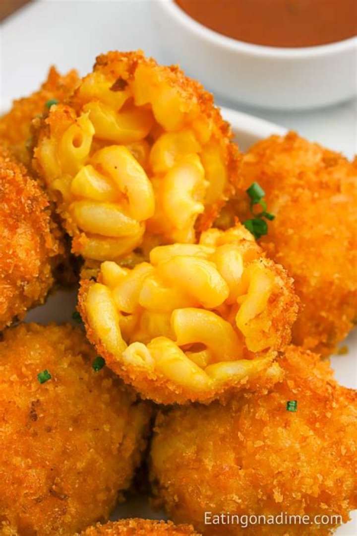 How do you reheat fried macaroni and cheese?