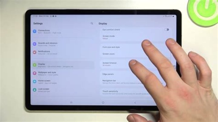 How do you turn off autocorrect on a Samsung tablet?