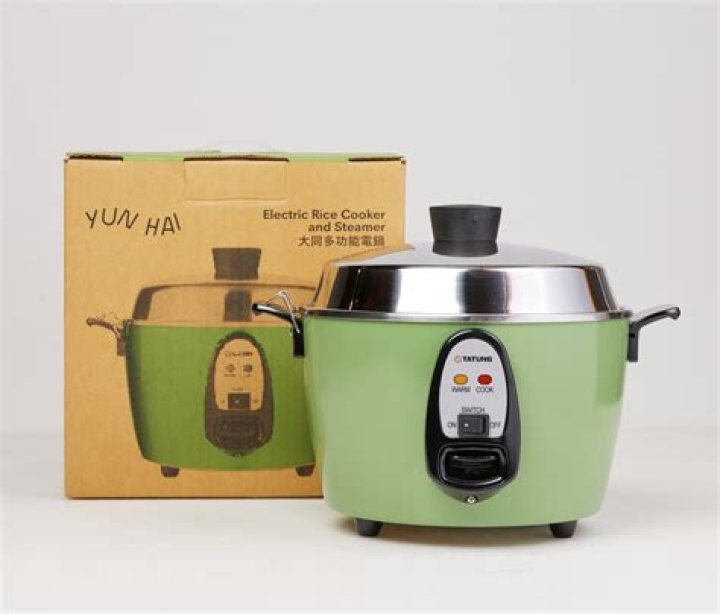 How do you use a Tatung rice cooker?