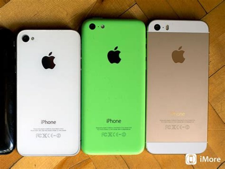 How does iPhone 5c look like?
