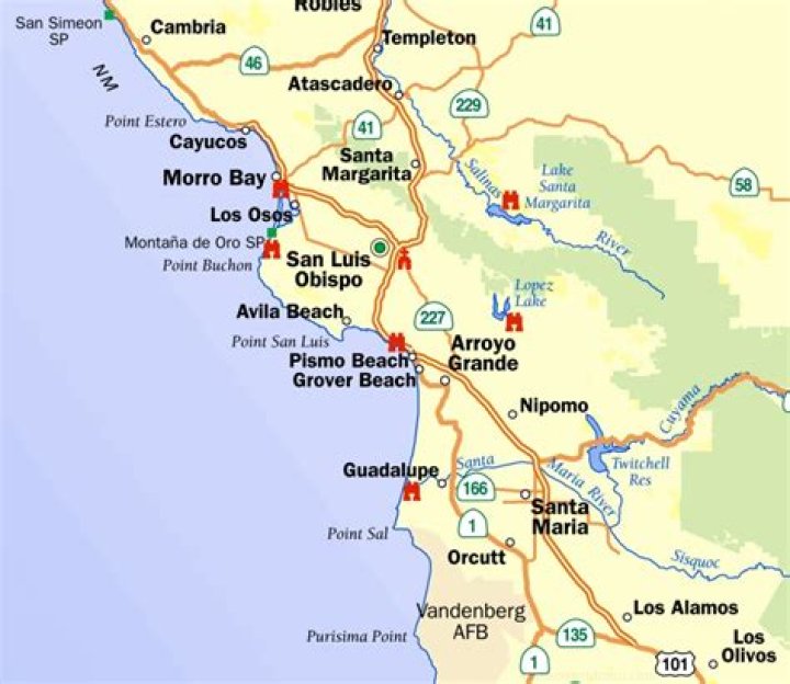 How far is it from Pismo Beach to Morro Bay?