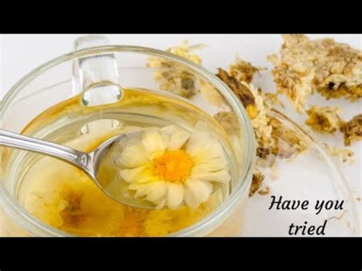 How is chrysanthemum tea made?