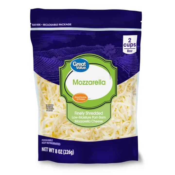 How many carbs are in skim mozzarella?