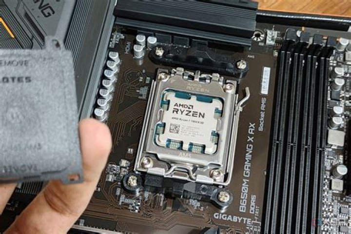How many processors can you put in a computer?