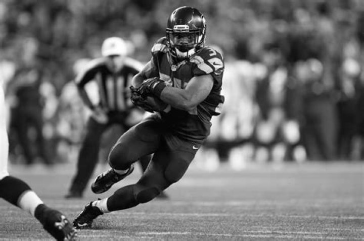How many years must college football before NFL?