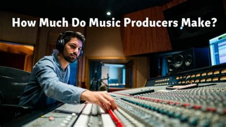 How much do associate producers make in television?