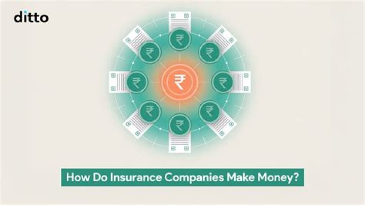How much do insurance agency owners make a year?