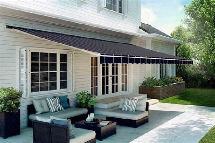 How much does a new awning cost?