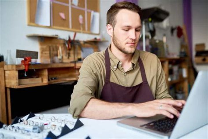How much is my laptop worth at a pawn shop?